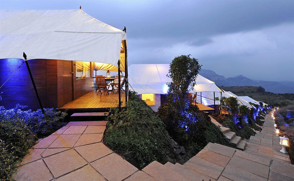 Della Resorts Lonavala Esterno foto