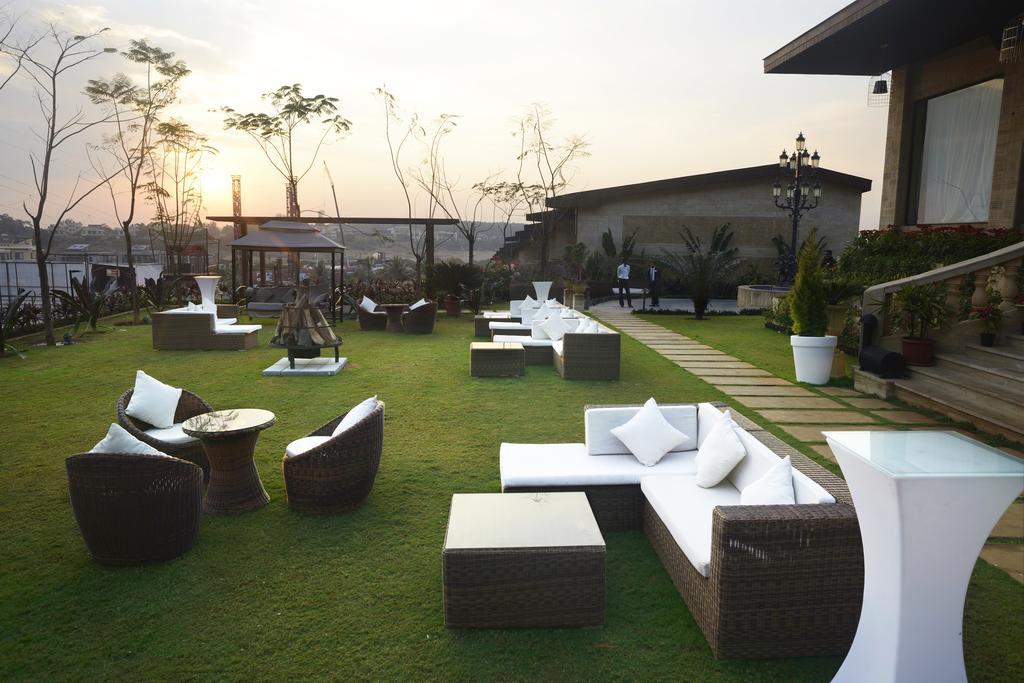 Della Resorts Lonavala Esterno foto
